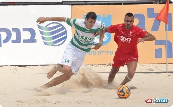 המצטיין בחדרה רפי עמרן במאבק עם הברזילאי של קאסם (חאדר אניס)